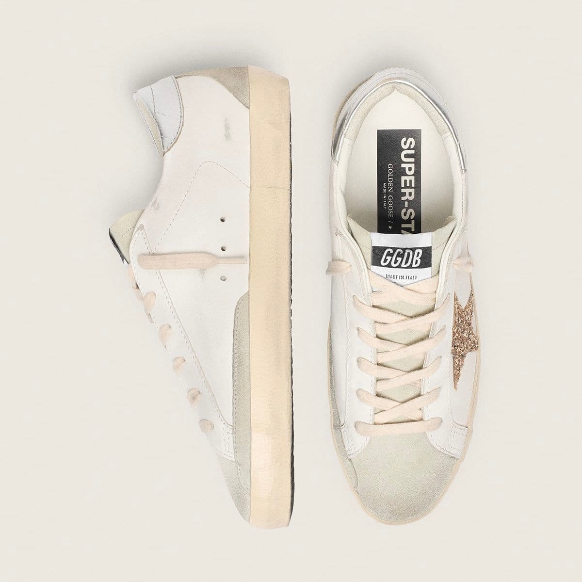 Golden Goose with gold glitter star and ice-gray suede inserts(Women's)
