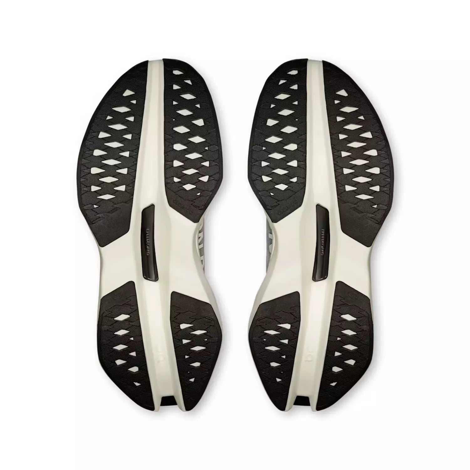 On Running Cloudboom Max White Black
